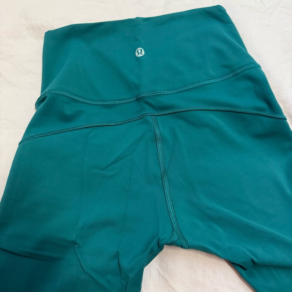 Lululemon in movement tight leggings Laguna 25” - Picture 4 of 7